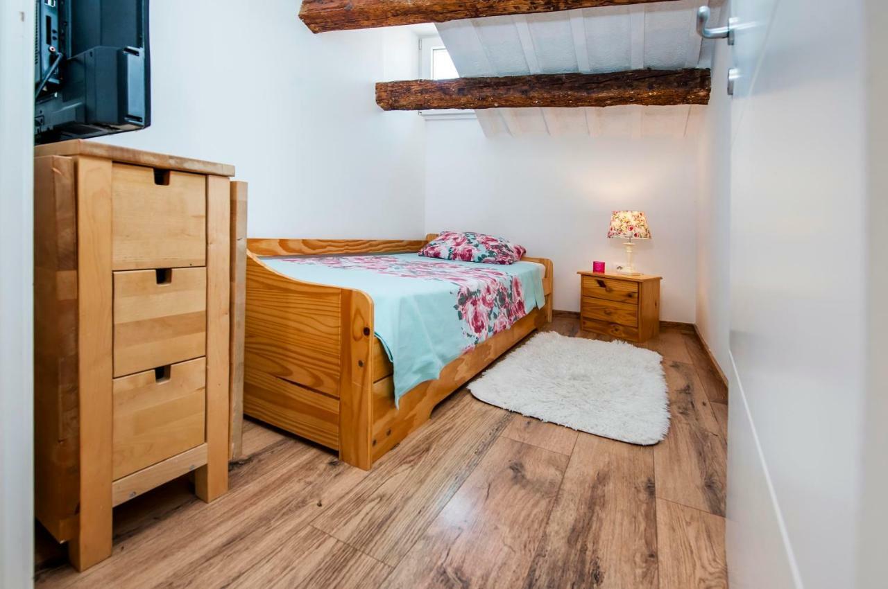 Apartment Casa Alek Rovinj Eksteriør billede